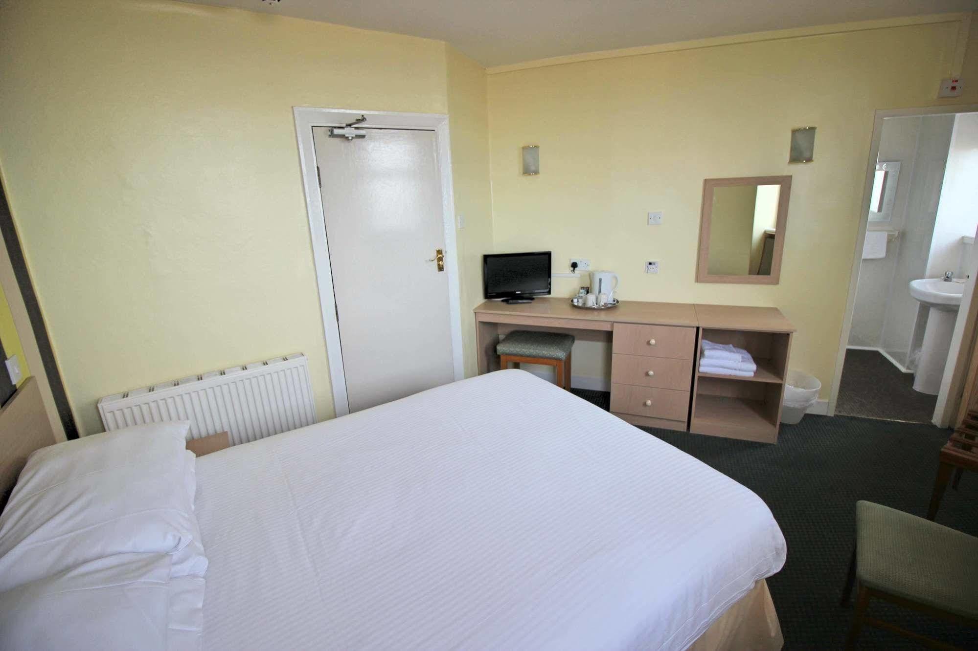 The Colwyn Hotel - Near Pleasure Beach Blackpool Zewnętrze zdjęcie