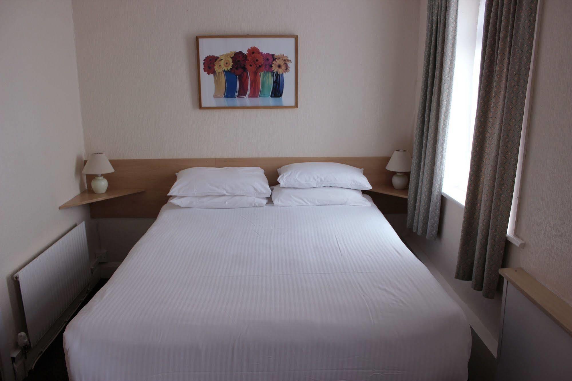 The Colwyn Hotel - Near Pleasure Beach Blackpool Zewnętrze zdjęcie