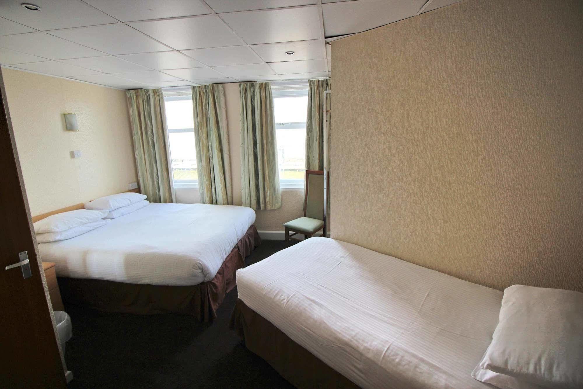 The Colwyn Hotel - Near Pleasure Beach Blackpool Zewnętrze zdjęcie
